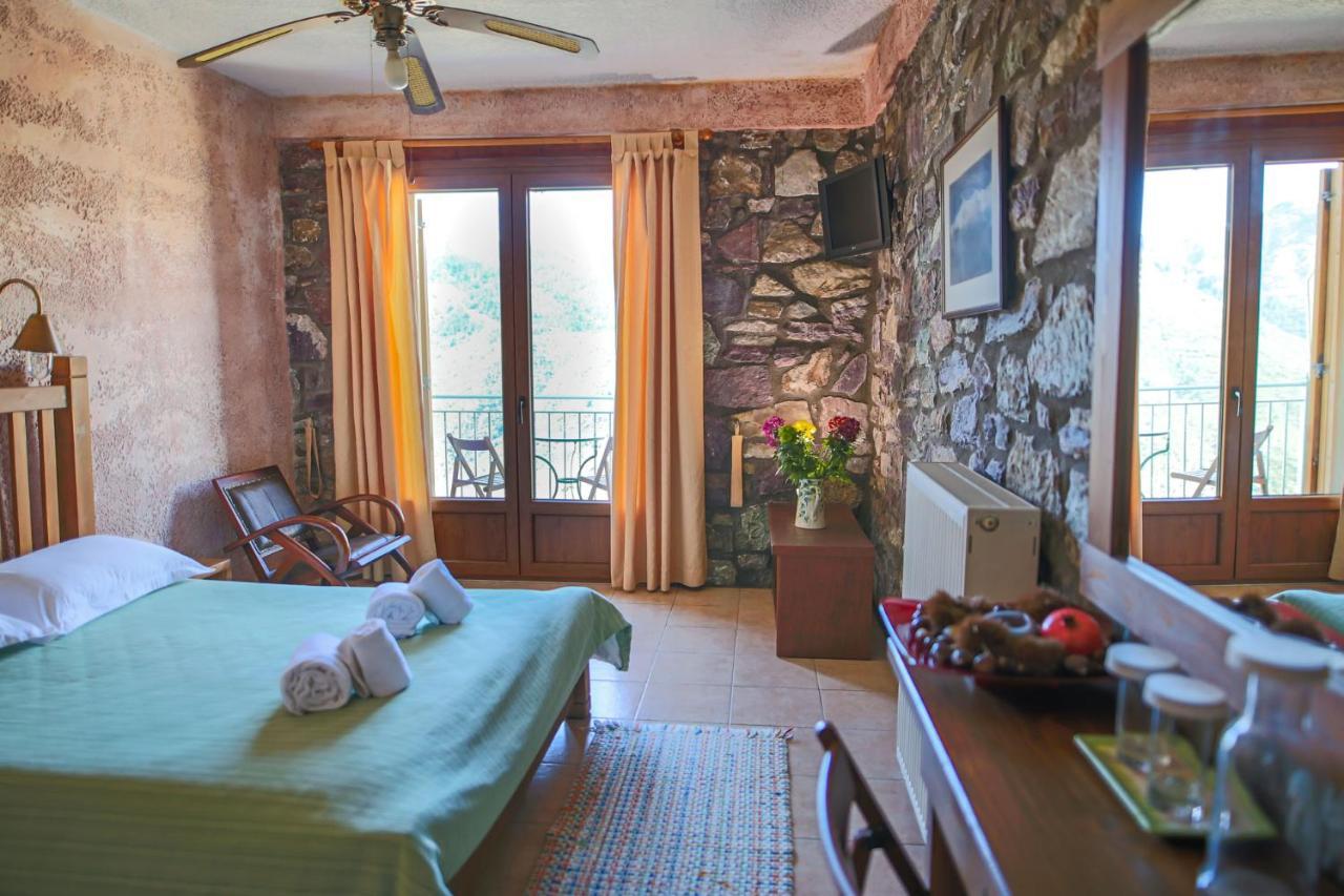 Xirokampi Faris Hotel מראה חיצוני תמונה