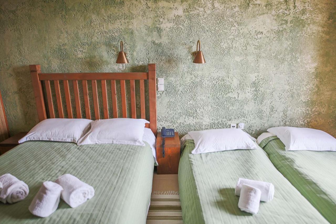 Xirokampi Faris Hotel מראה חיצוני תמונה